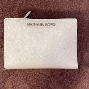 Light grey Michael Kors mini wallet